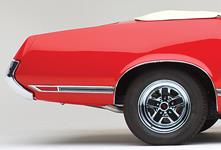 Molding, Body Side, 1970-71 Cutlass Supreme/SX, Rear of Quarter